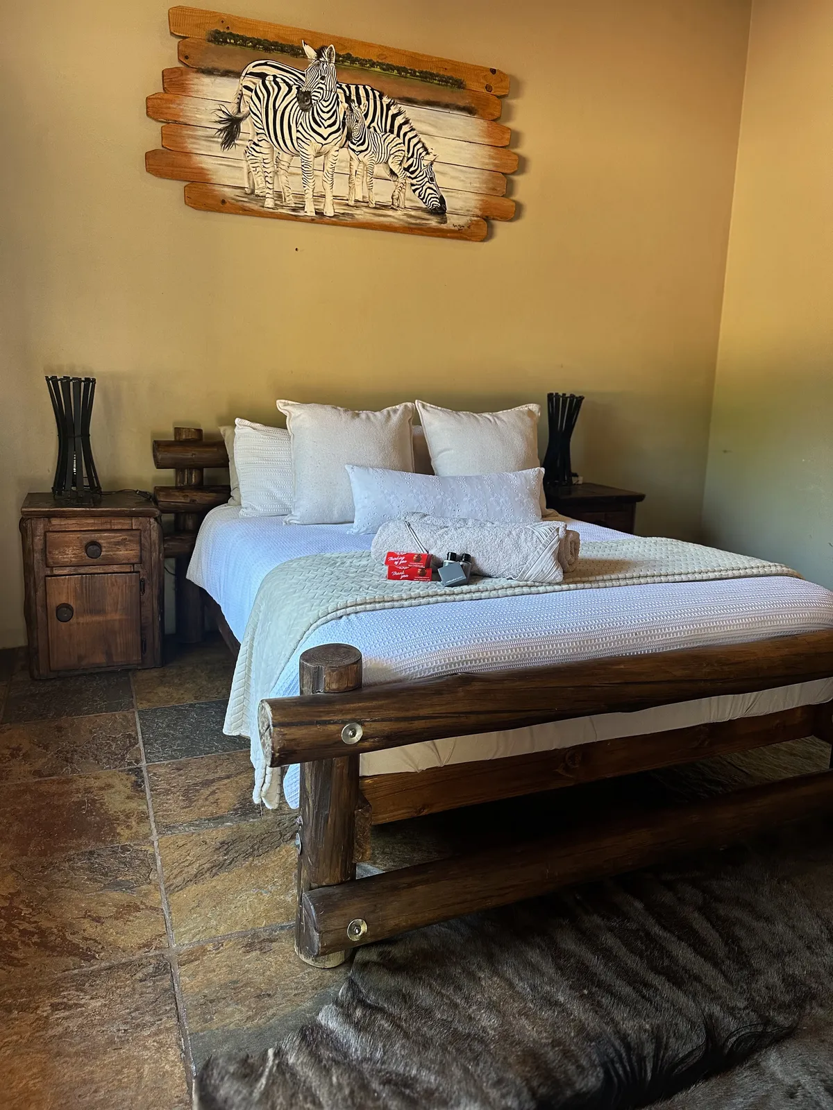 Guest bedroom