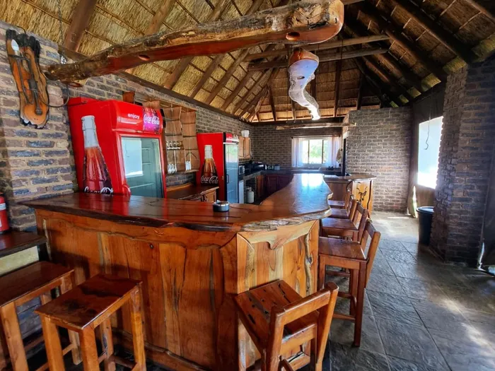Lodge bar